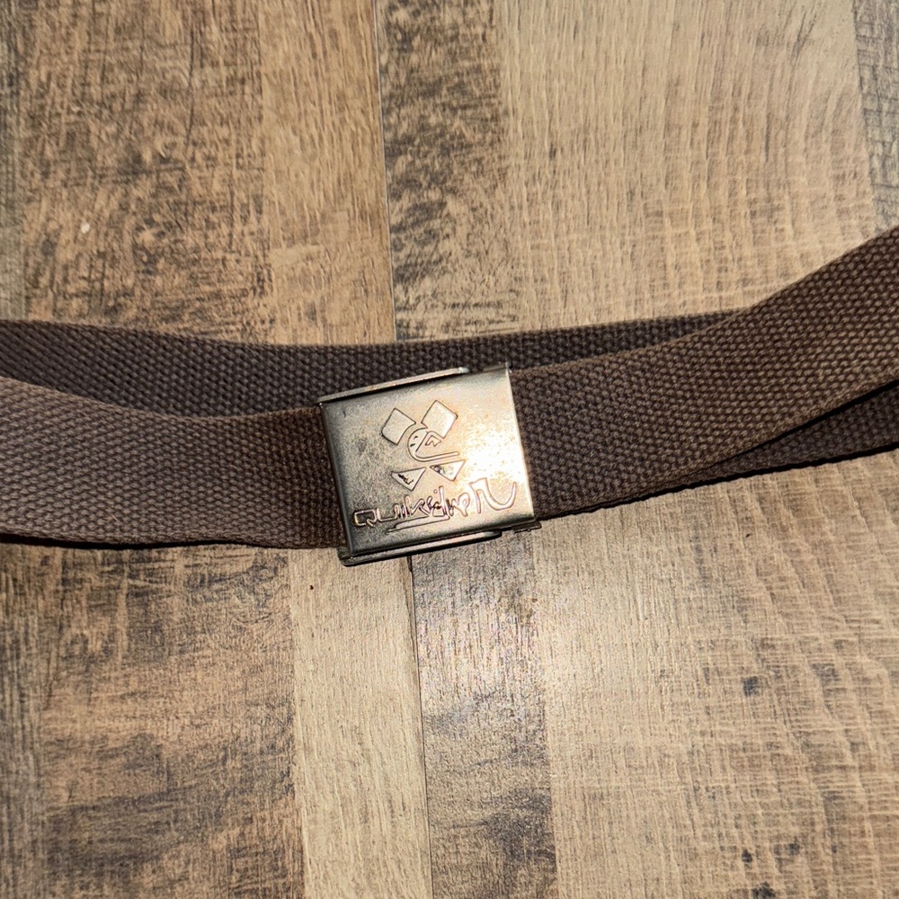 Versatile Quiksilver 40" Brown Woven Web Belt with Removable Silver Buckle